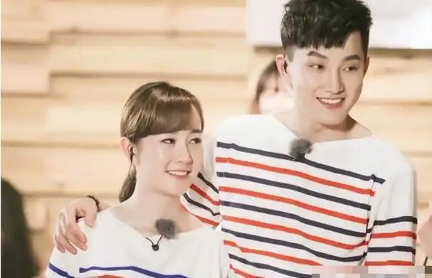 刘雨欣暗讽张檬善恶有报老公哺乳期出轨两人恩怨被深扒