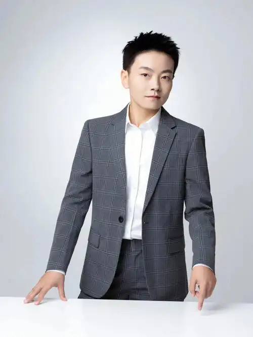 商务形象照专属自己的职场名片