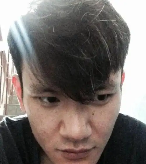 年轻人长出白发是为什么是衰老还是其他原因了解一下