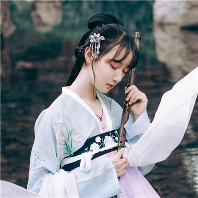 古风头像 女生头像 森系 唯美 小清新 文艺 意境 侵删 等岁月成沙 再