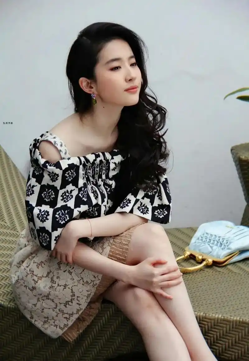 刘亦菲美腿合集