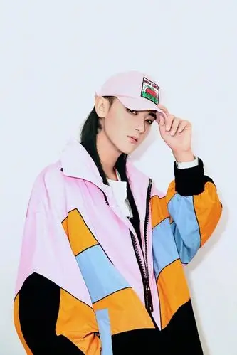 「娱乐」黄子韬 我进自己的超话还需要格式,怎么会有这么可爱的爱豆呢