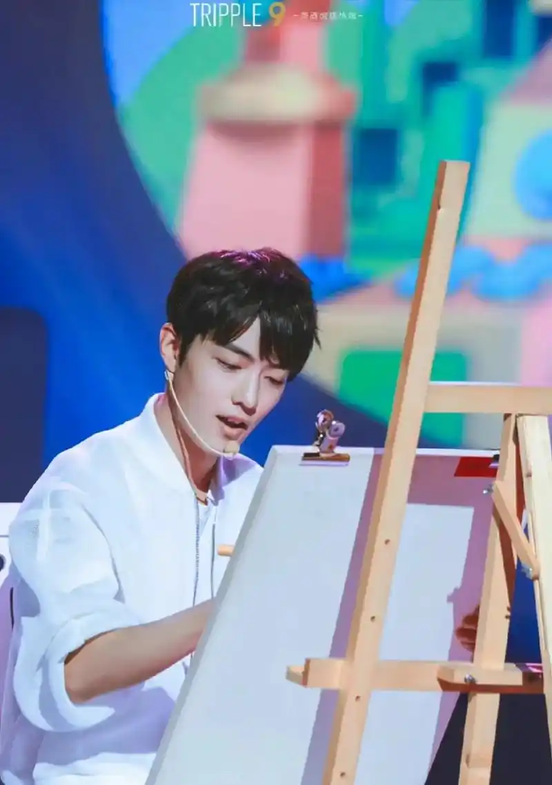 向全世界安利肖战 #热爱可抵岁月漫长 #从漫画里走出来的男 - 抖音