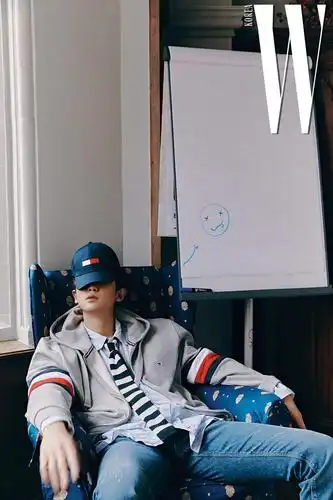 来康康大帅哥吧01朴灿烈wkorea四月刊也太帅了含动图流量慎入