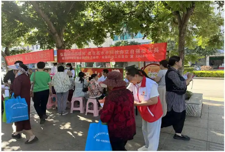 砚山县红十字会多举措开展应急救护  知识与技能培训