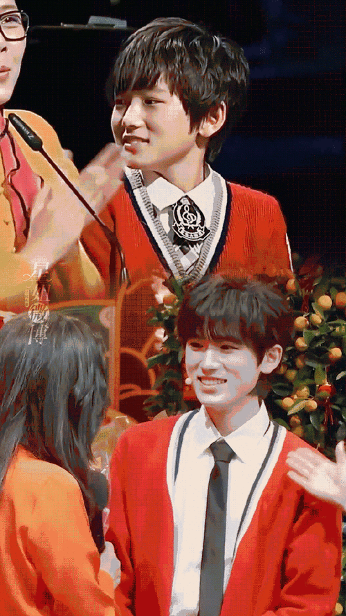 田震看宋亚轩模仿自己的reaction##宋亚轩##星姐微博