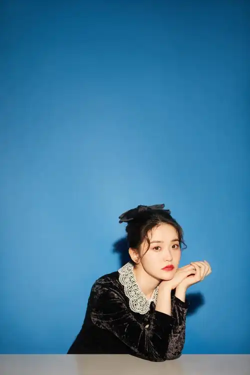 金雯昕全新单曲上线 大声宣告《我才不需要爱情》