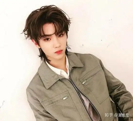 鲻鱼头这种发型怎么留呢