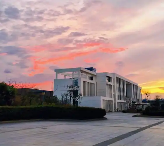 南通大学杏林学院新学期开学啦