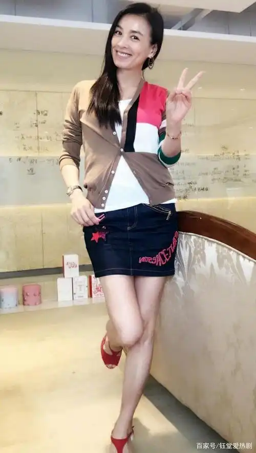 张庭生活气质写真照,真漂亮