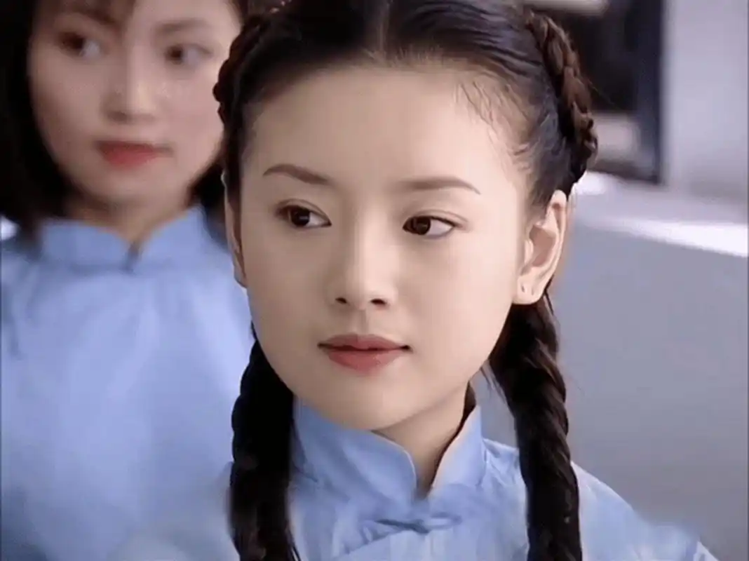 冷清秋并不是董洁最美的时候,年轻时的董洁真的好美玉润冰清颜值爆表!