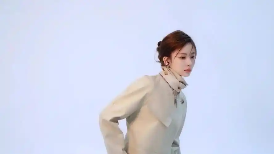 陈卓璇-公式照拍摄幕后花絮