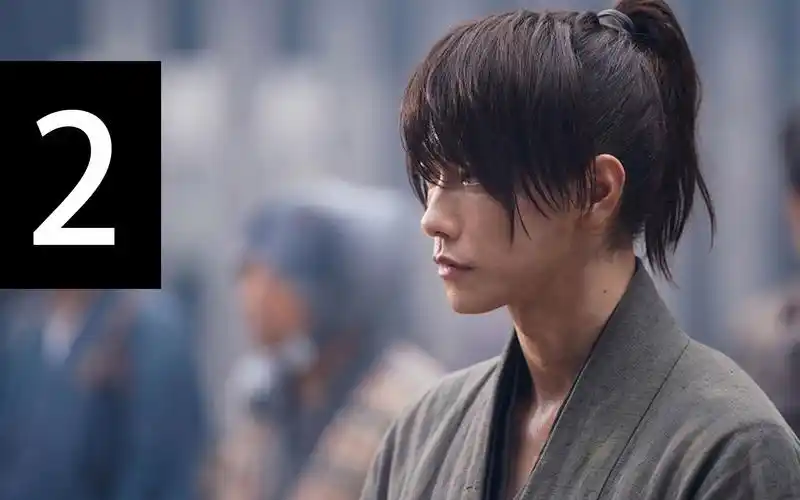 《浪客剑心》"最强剑客拔刀斋为巴小姐,从此立下不杀之誓,生者独守