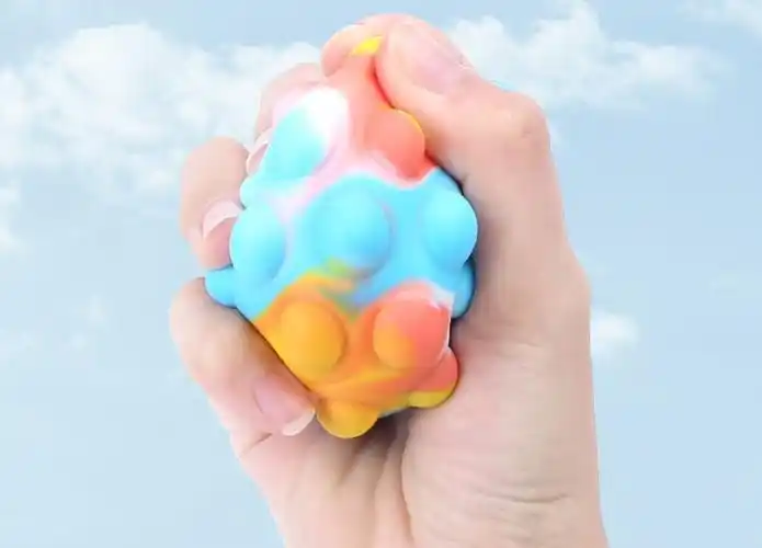 夜光popit捏捏球硅胶减压解压球发泄玩具儿童泡泡按按乐灭鼠先锋解压