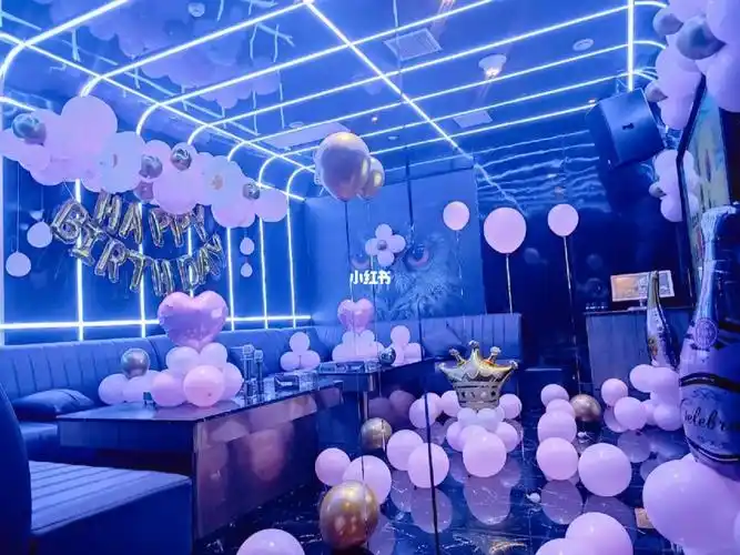 中江县太古里ktv生日布置中江气球布置