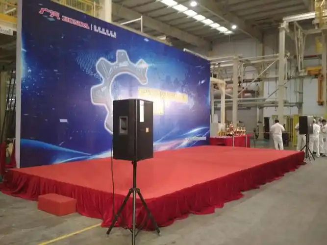 音响提供,2个音响那种-舞台灯光设备租赁_舞美音响背景租赁_舞台搭建