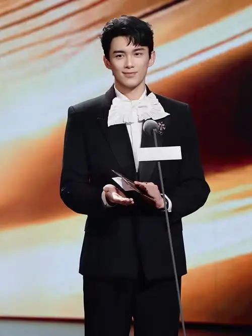 吴磊电影东极岛