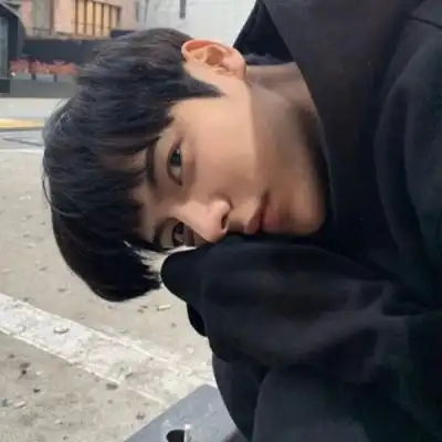 苏瓷成熟个性高冷男头优质成熟高冷时尚个性