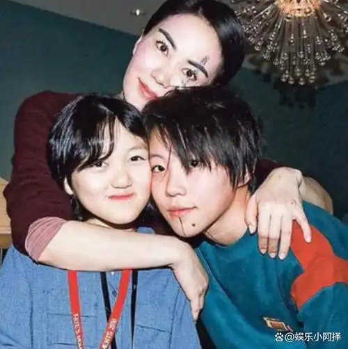 这一次被骂的李嫣和王菲给所有的家长们都上了一课