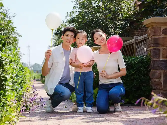 标 题: 编 号:ph9602-p00233 摄 影:张涛 肖 像 权:不需要肖像权授权