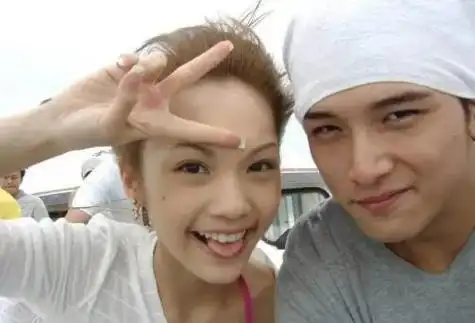 台湾甜心教主的试爱之路:杨丞琳和她的七个男人