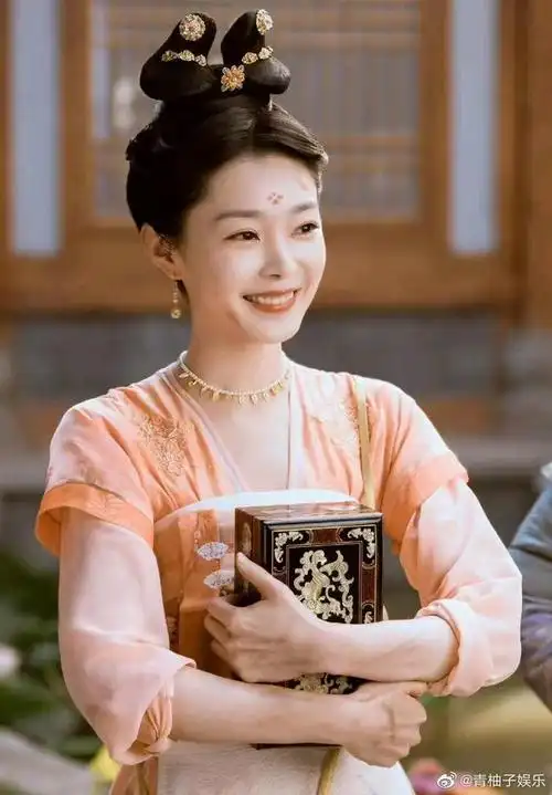 曝罗云熙宋轶合作!两位古装造型绝美,网友呼声很高