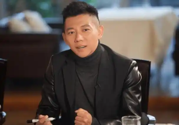 人前是"过气明星",人后是"商业大佬",这4位明星闷声发大财