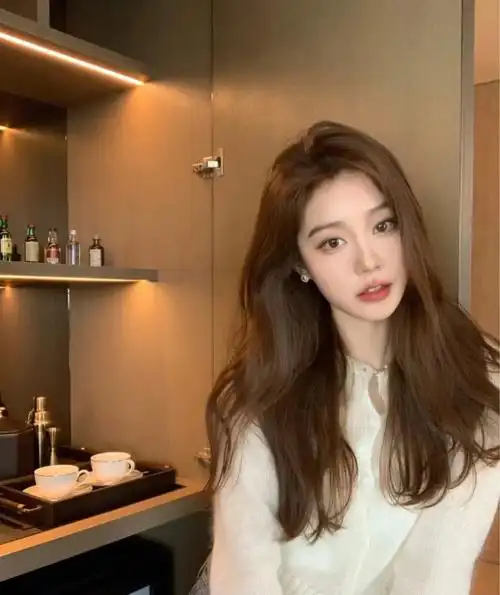 栗棕色  #今日发型地址:扬州奥邦广场5楼摩卡造型