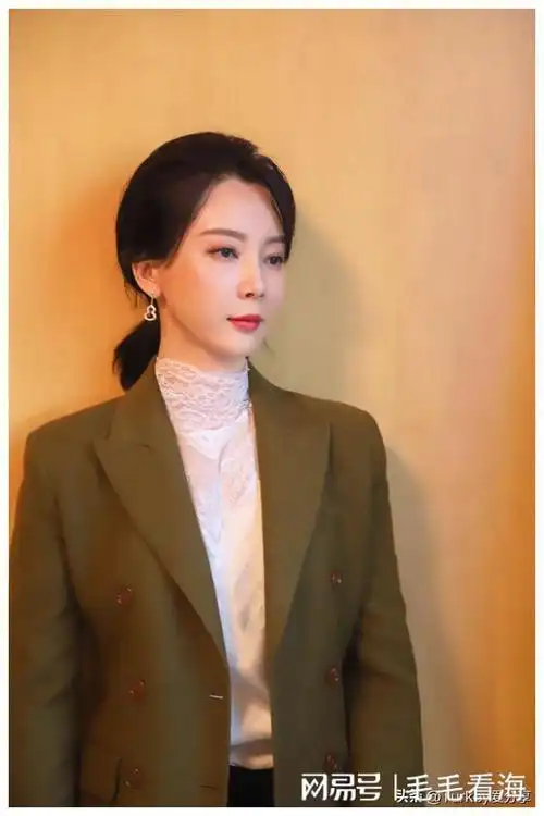 陈数真的很美.她是影视界的璀璨星辰与多面女神,你还记得她吗?