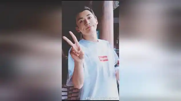 刘学义:纯素颜,自带眼线,这天生丽质也是服气了_网易视频