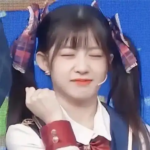 53 向你发起了恋爱申请.#甜系女孩 #甜妹头像 #赖美云  - 抖音