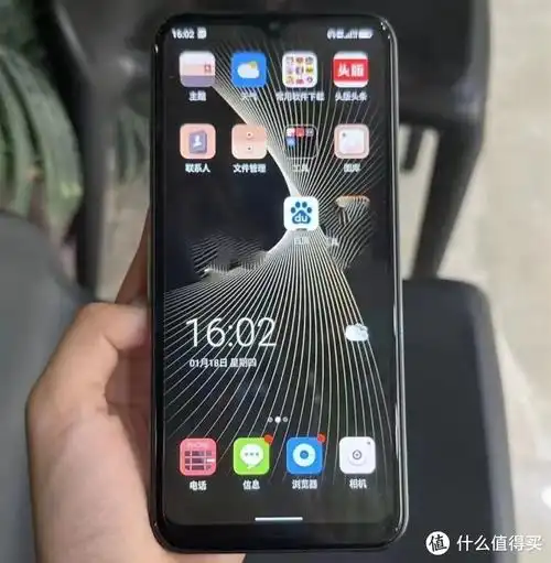 骁龙8656000mah大电池4800万像素12gb256gb存储仅699元售价更亲民