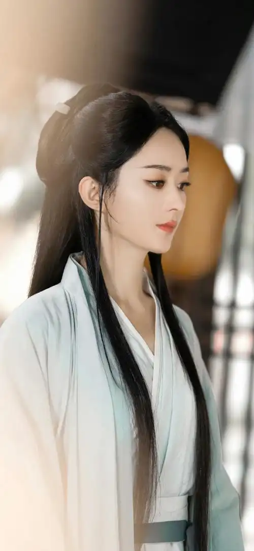 赵丽颖的面部折叠度