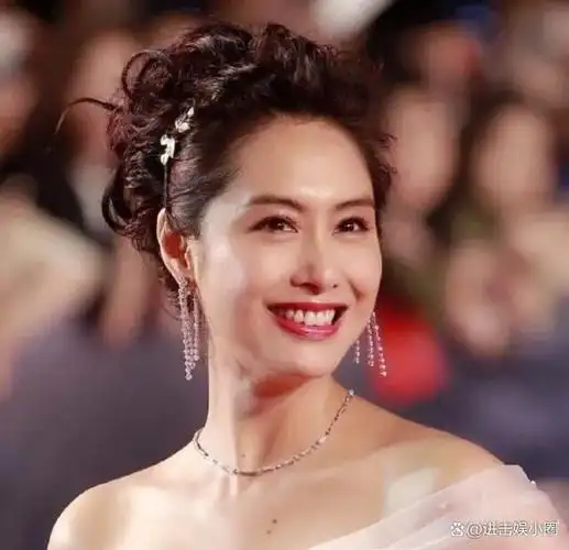 可却无一人能模仿出朱茵的灵动自然,已经成为经典中的经典了