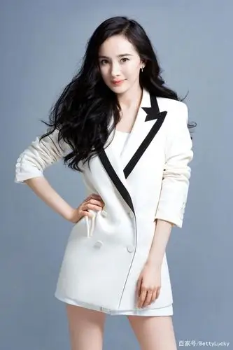 新款杨幂明星同款西装白色外套女中长款小西装裙子春秋韩版休闲