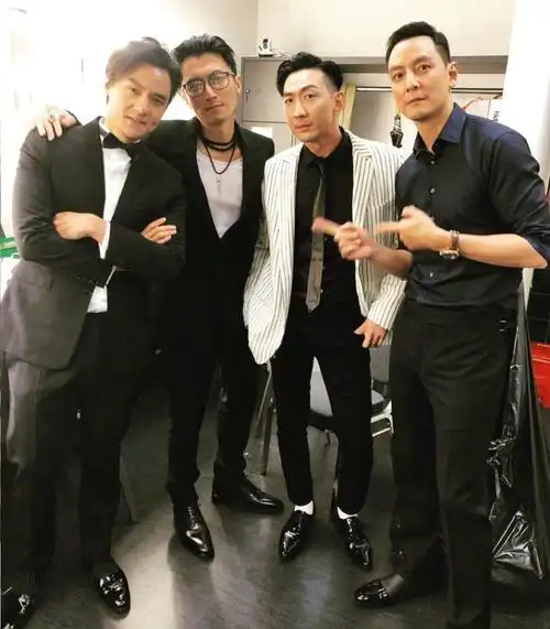 金像奖| 吴彦祖,谢霆锋,冯德伦20年后同框,依旧还是神仙组合啊