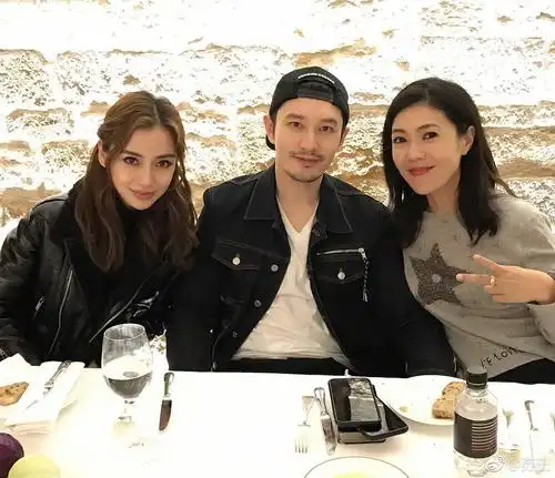 杨颖angelababy的图片