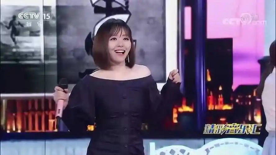 歌曲《漫步人生路》演唱:张靓颖