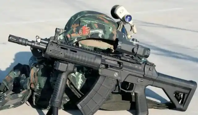 国产新式步枪细节,工艺令人叹为观止,军迷:已经超过95式