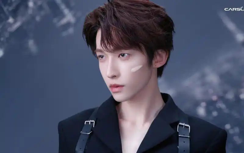 「卡姿兰 x 刘宇」 快来见证刘宇底妆全天online的实力