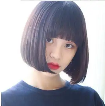齐耳短发直发发型图片
