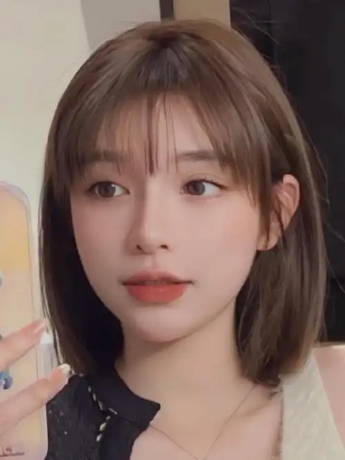 78减龄款发型长度是黄金比例挑脸型锁骨发