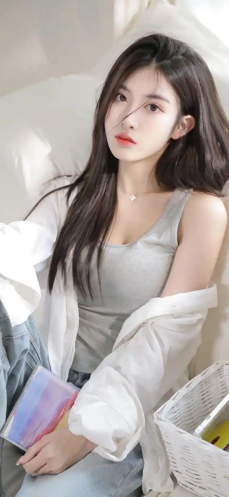 今日份壁纸.#女生头像ins高级质感 #大数据推荐给有需要的 - 抖音