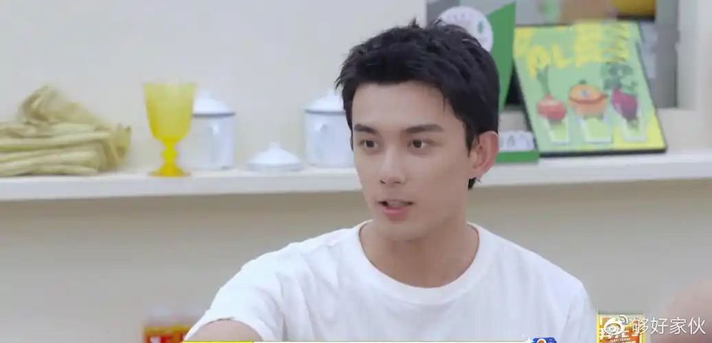 拜托了冰箱轰趴季赵丽颖唱歌吴磊为颖宝录起床铃声好逗