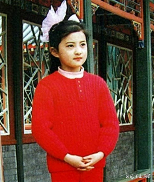 的演员,而说起最小的"琼瑶女郎",那就不得不说说一位名为金铭的小姑娘