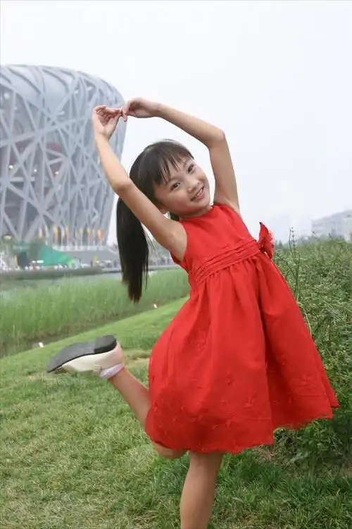 15年后如今的林妙可被交换的人生换得了一时换不了一世