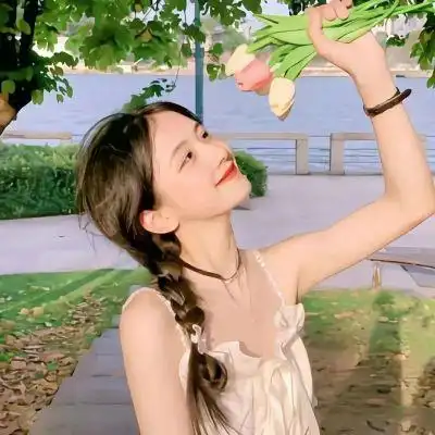 温暖阳光的笑容灿烂治愈系女头_女生头像_美头网