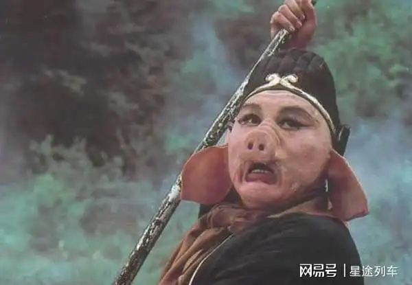 猪八戒的真实背景连如来和玉帝都得罪不起?究竟是谁在为他撑腰?