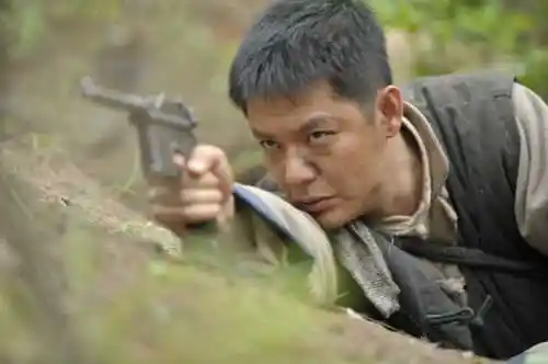 《突围突围》热播 傅程鹏变身热血战士