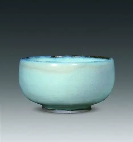 金代钧窑天青釉钵
